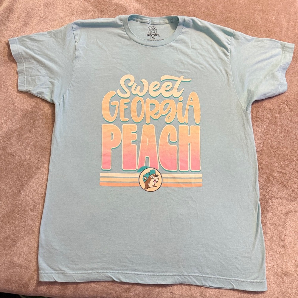 Buc-ee's Sweet Georgia Peach Graphic T-Shirt Light Blue XL Retro